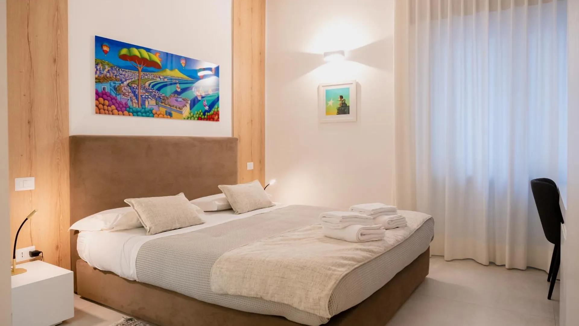 Guest house Lo Studio Di Viale Lo Re Camere & Caffe' Lecce Italy